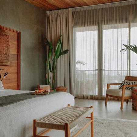 Surf Synergy All-Inclusive Surf Retreat 哈科 外观 照片