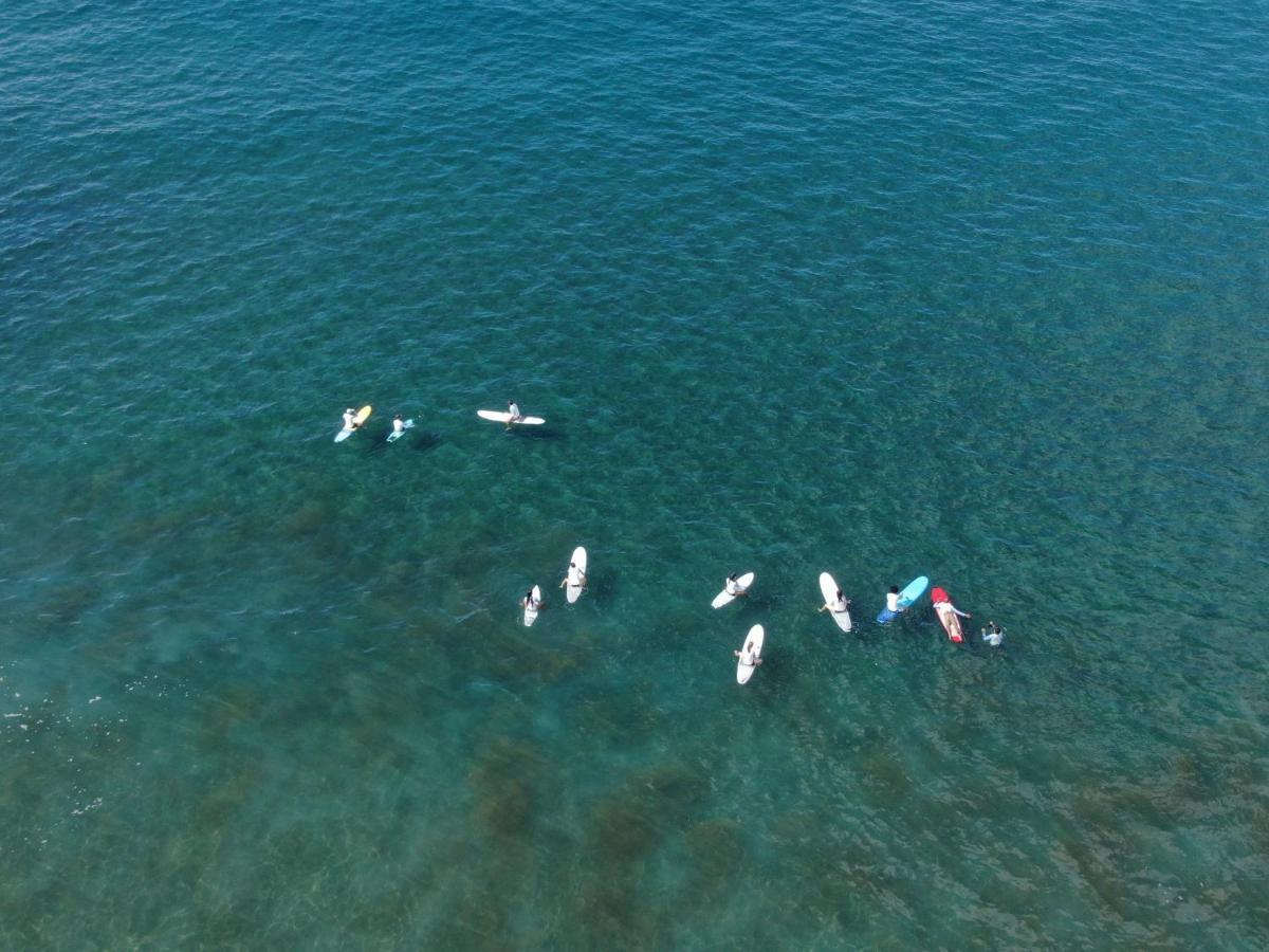 Surf Synergy All-Inclusive Surf Retreat 哈科 外观 照片