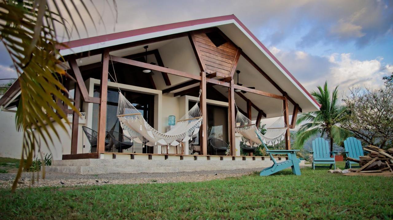 Surf Synergy All-Inclusive Surf Retreat 哈科 外观 照片