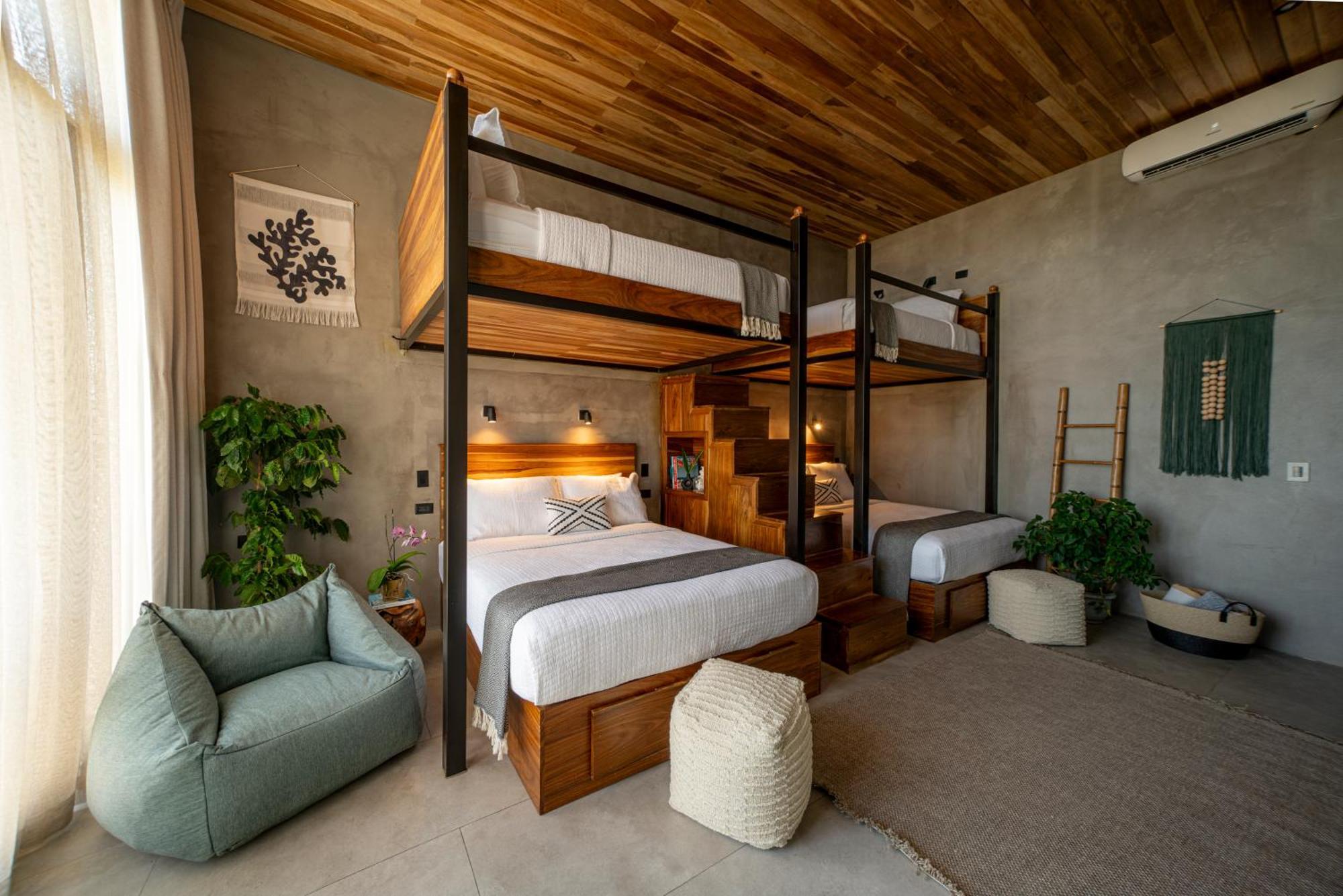 Surf Synergy All-Inclusive Surf Retreat 哈科 外观 照片